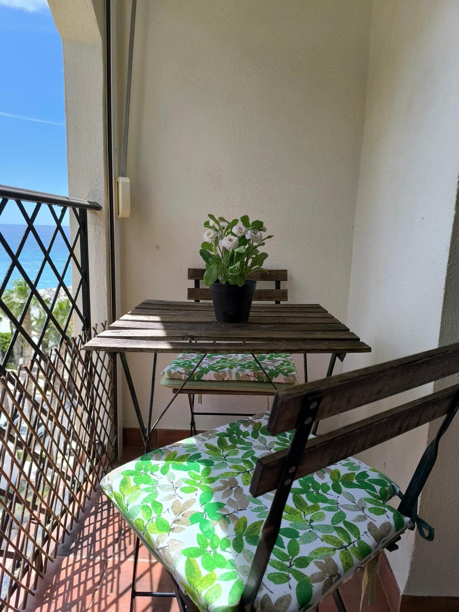 Apartamento Tropicana 1° Linea Almuñécar Dış mekan fotoğraf